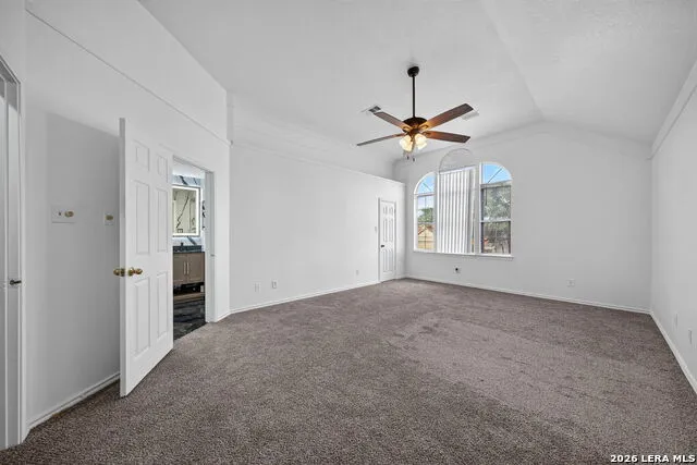 6207 SPRING VLY San Antonio, TX 78247