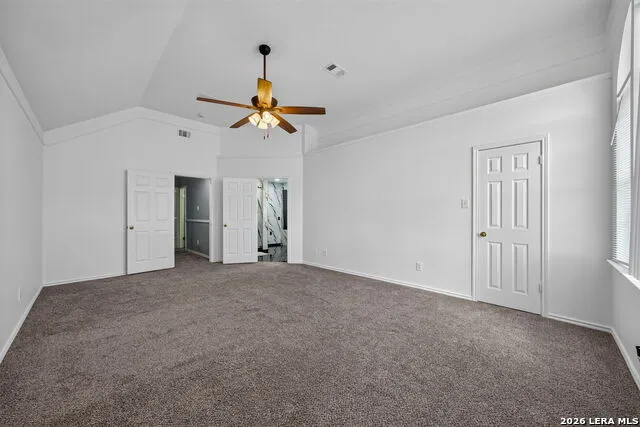 6207 SPRING VLY San Antonio, TX 78247