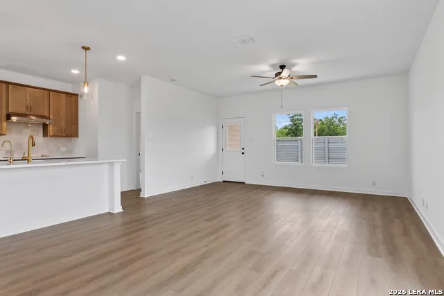 167 Peeps Ct. Adkins, TX 78101