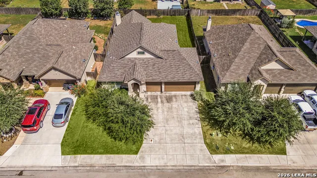 5638 BRIAR KNL New Braunfels, TX 78132