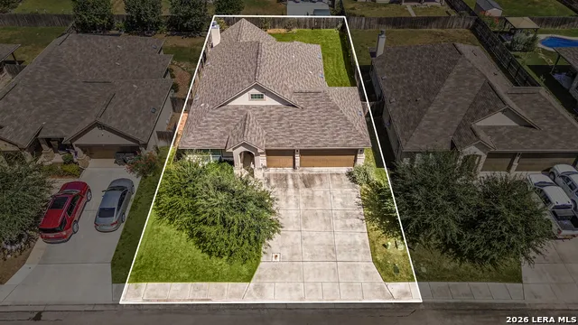 5638 BRIAR KNL New Braunfels, TX 78132