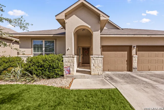 5638 BRIAR KNL New Braunfels, TX 78132