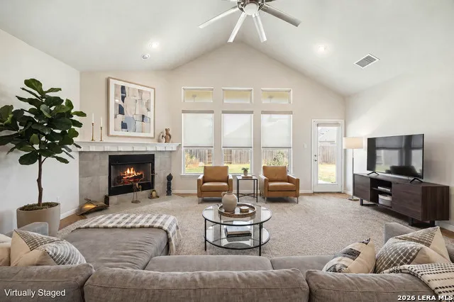 5638 BRIAR KNL New Braunfels, TX 78132