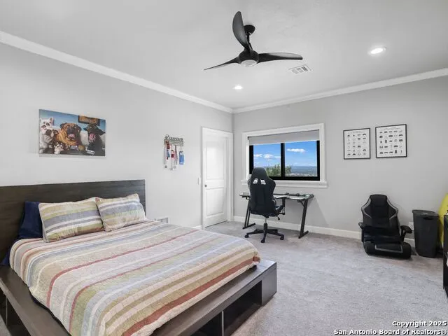 7 Davenport Lane San Antonio, TX 78257