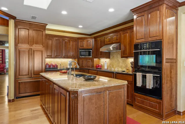 179 Box S Dr Kerrville, TX 78028
