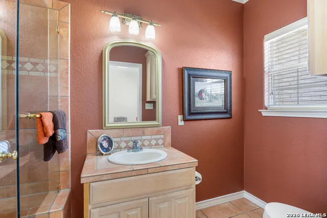 179 Box S Dr Kerrville, TX 78028