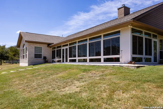 179 Box S Dr Kerrville, TX 78028