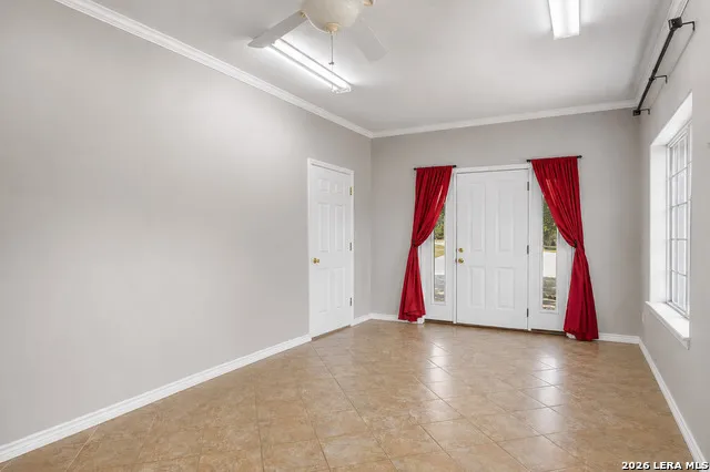 179 Box S Dr Kerrville, TX 78028