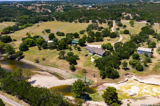 179 Box S Dr Kerrville, TX 78028