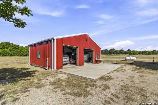 626 Spur 100 Kerrville, TX 78028