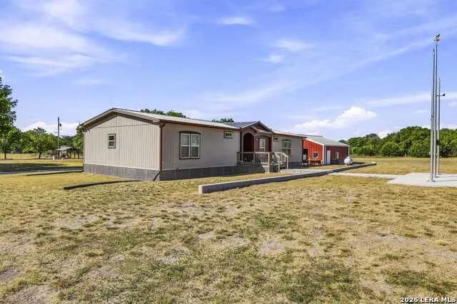 626 Spur 100 Kerrville, TX 78028