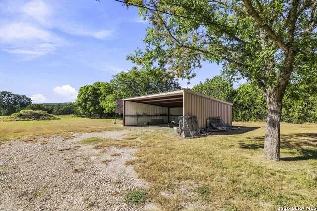 626 Spur 100 Kerrville, TX 78028