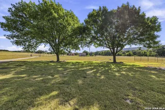 626 Spur 100 Kerrville, TX 78028