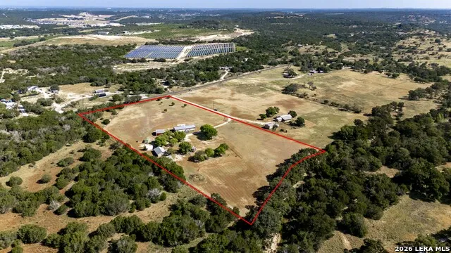626 Spur 100 Kerrville, TX 78028