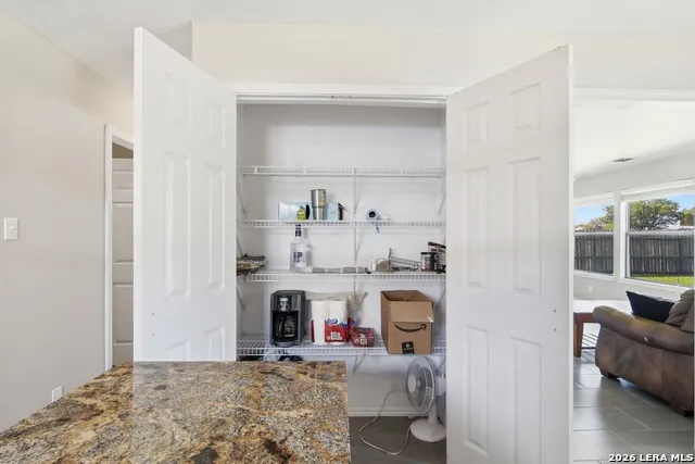 1518 33rd Hondo, TX 78861