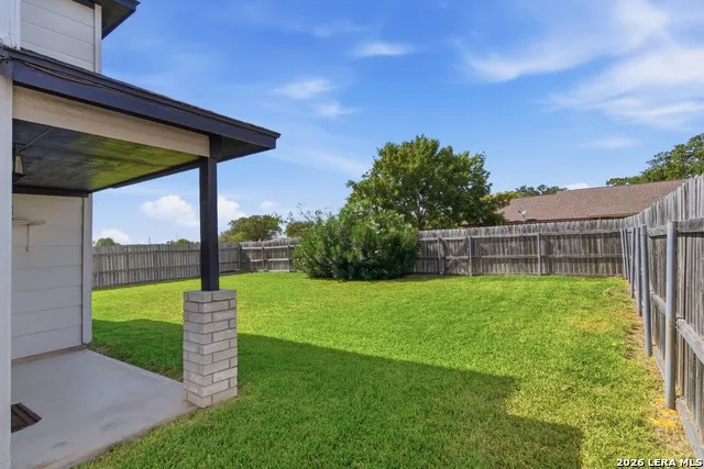 1518 33rd Hondo, TX 78861