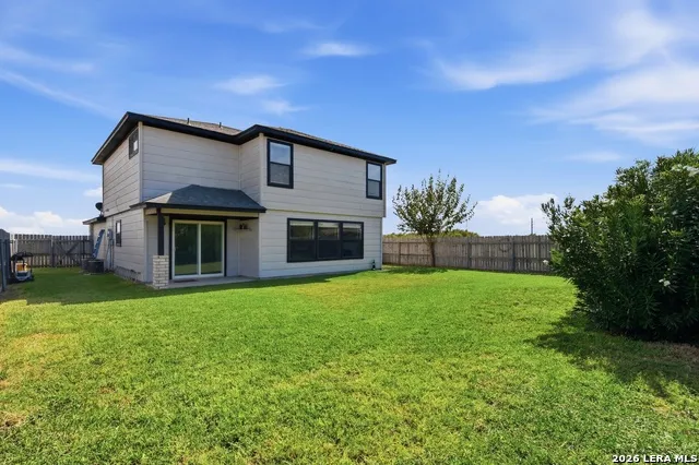 1518 33rd Hondo, TX 78861