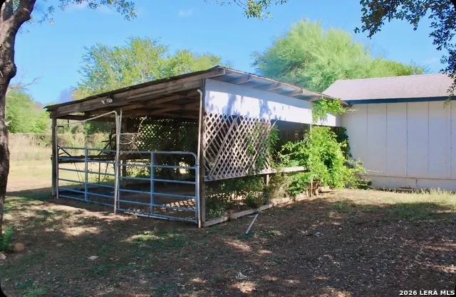 311 MULBERRY ST Pearsall, TX 78061