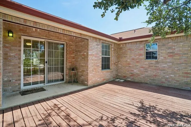 220 Loma Vista Dr Kerrville, TX 78028