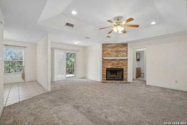 220 Loma Vista Dr Kerrville, TX 78028