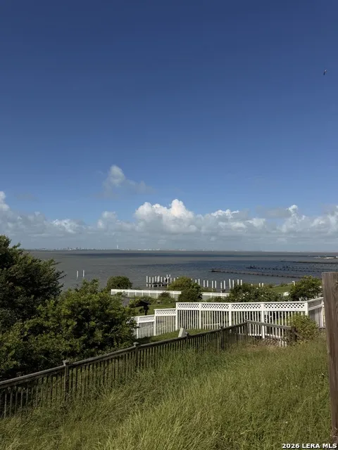 928 WATERVIEW ST Portland, TX 78374