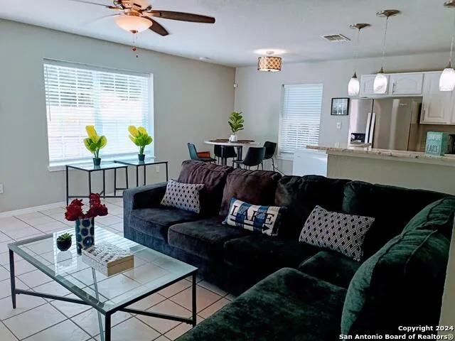 420 Canyon Edge Canyon Lake, TX 78133