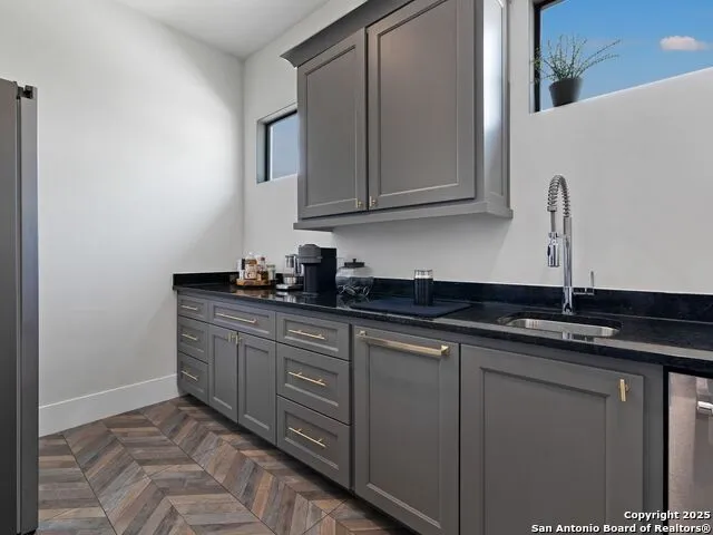 4020 Luz Del Faro San Antonio, TX 78261