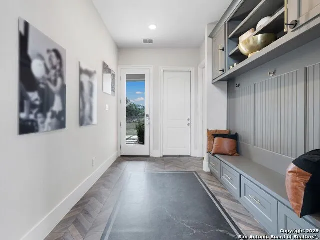 4020 Luz Del Faro San Antonio, TX 78261