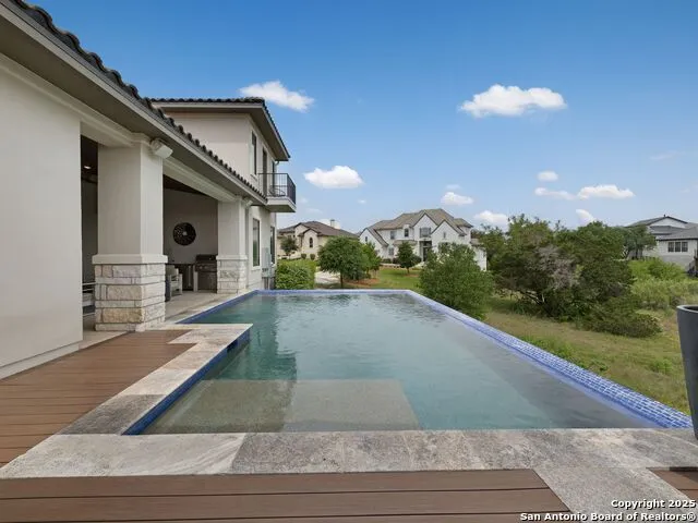 4020 Luz Del Faro San Antonio, TX 78261