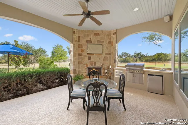 1994 FM 3006 Pleasanton, TX 78064