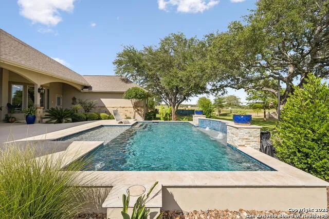 1994 FM 3006 Pleasanton, TX 78064