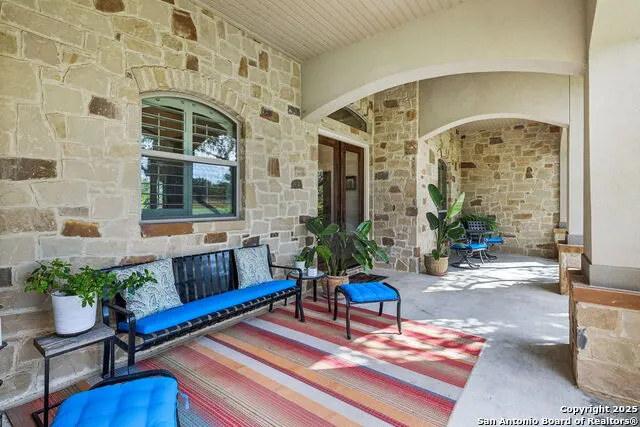 1994 FM 3006 Pleasanton, TX 78064