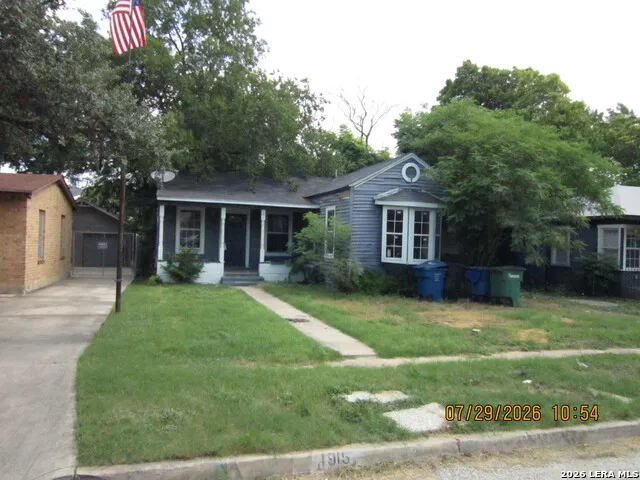 1915 HICKS AVE San Antonio, TX 78210
