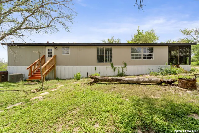 176 County Road 5633 Castroville, TX 78009