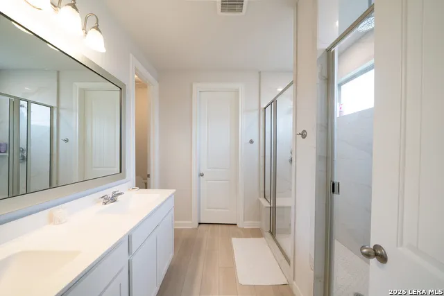 7827 Cypress Vw Boerne, TX 78015