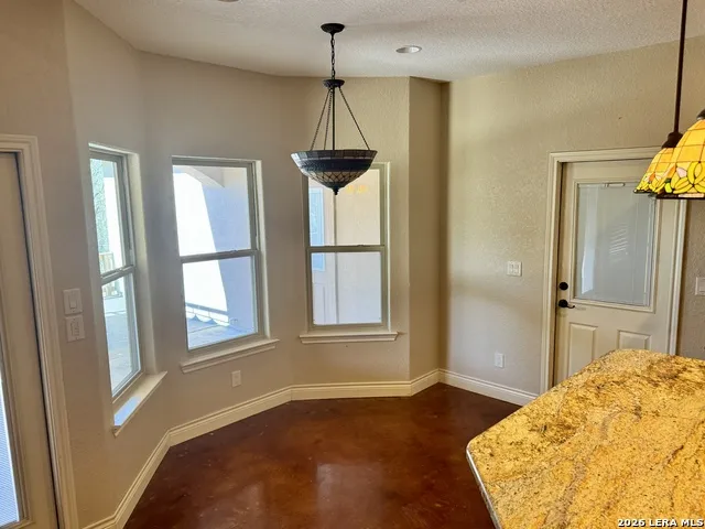 1351 Heritage HL Canyon Lake, TX 78133