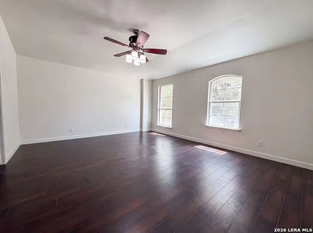 10602 SPRINGWOOD SQ Universal City, TX 78148