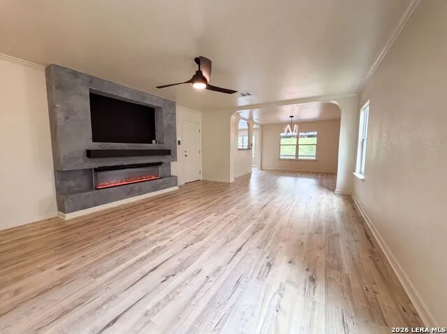 10602 SPRINGWOOD SQ Universal City, TX 78148