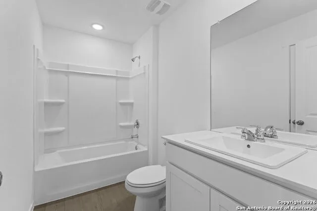 1816 Stonechat New Braunfels, TX 78130