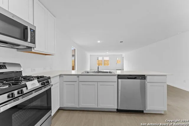 1816 Stonechat New Braunfels, TX 78130