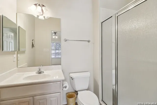 632 Oak Valley Kerrville, TX 78028