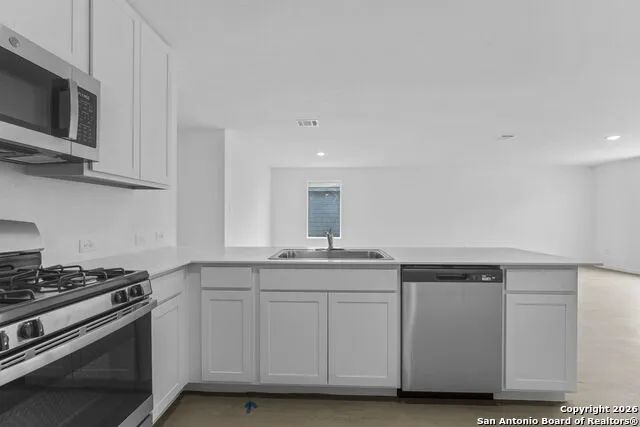 1824 Stonechat New Braunfels, TX 78130