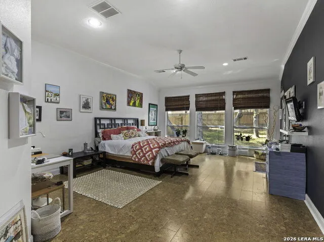 16107 La Madera Rio Helotes, TX 78023