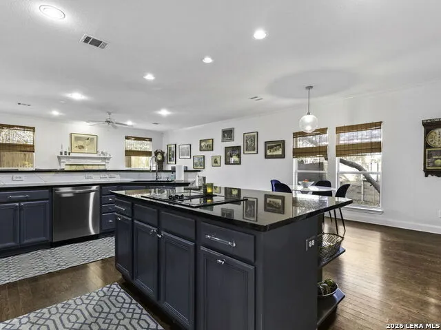 16107 La Madera Rio Helotes, TX 78023