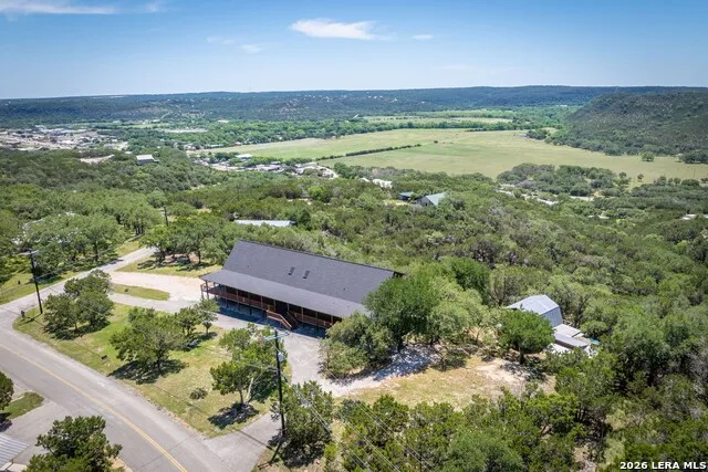 1012 Mourning Dove Canyon Lake, TX 78133