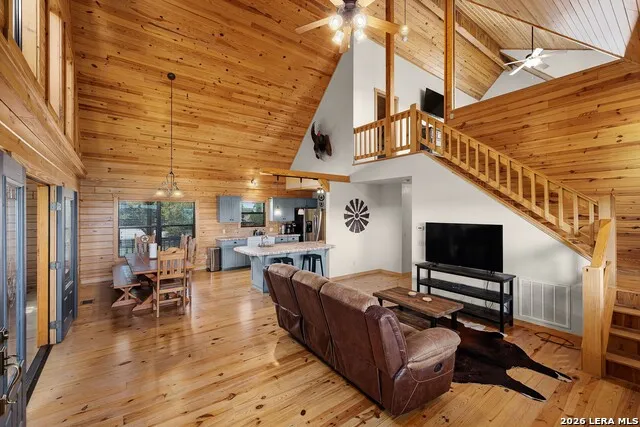 1012 Mourning Dove Canyon Lake, TX 78133