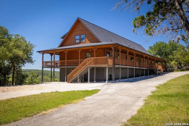 1012 Mourning Dove Canyon Lake, TX 78133