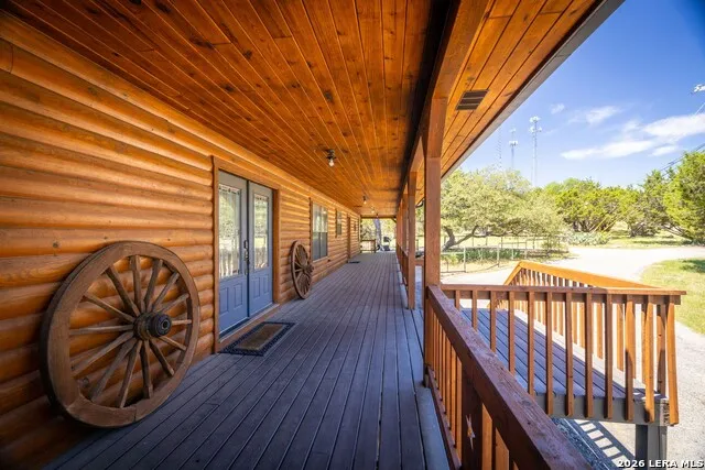 1012 Mourning Dove Canyon Lake, TX 78133
