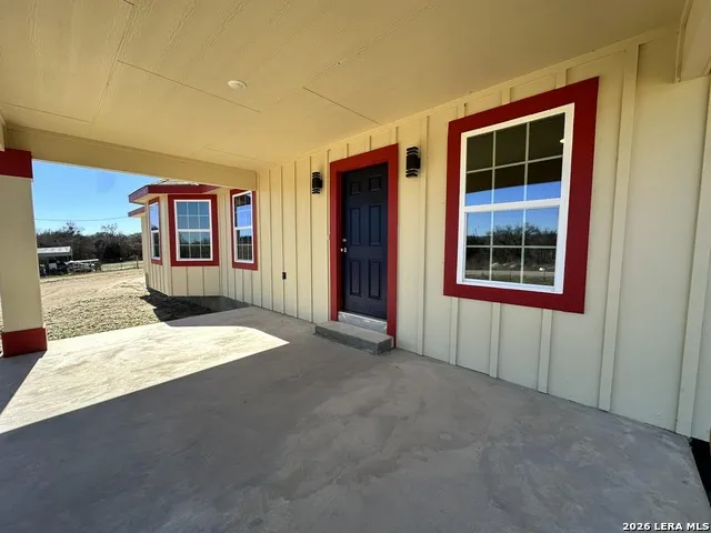 618 Cr 124 Floresville, TX 78114
