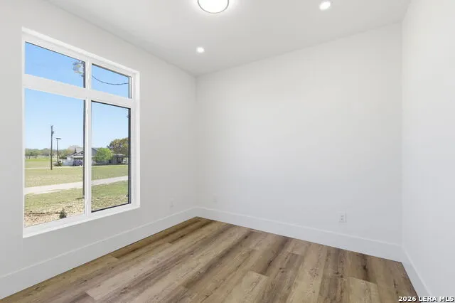 340 Spring Creek Bandera, TX 78003
